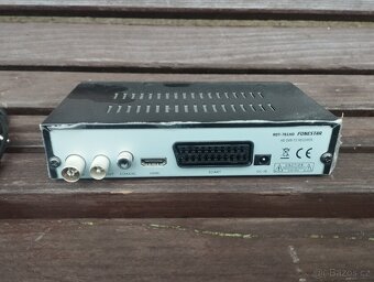 LCD - 8