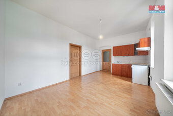 Pronájem bytu 1+1, 44 m², Plzeň, ul. Jablonského - 8