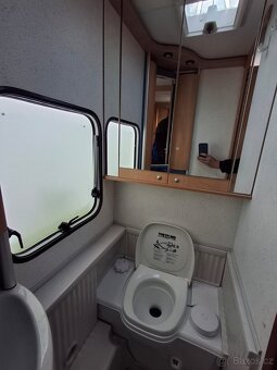 Karavan Bürstner Ventana 530TL - mover, solár - 8