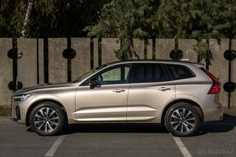 Volvo XC60 2.0 B5 mHEV Plus Bright AWD A/T - 8