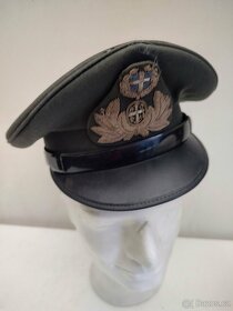 Starožitné originální vojenské čepice období 1900-2000 - 8