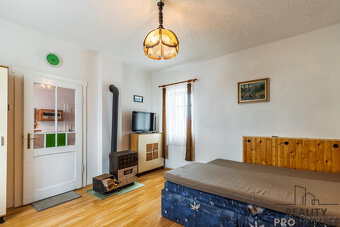 Prodej rodinného domu 60 m², pozemek 239 m², Malé Žernoseky - 8