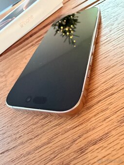 iPhone 16 Pro 256GB Desert Titanium + Clear Case Top Stav - 8