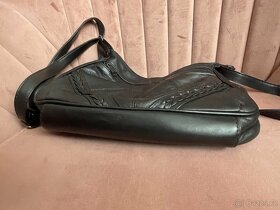 kožená kabelka KARA - 8