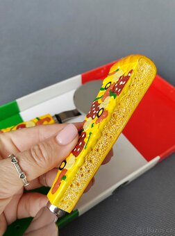 Kráječi kolečko a lopatka na pizzu od Sagaform (Švédsko) - 8