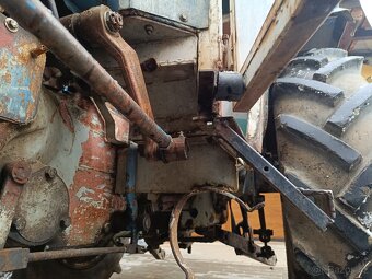 Budka, střecha na Zetor 3011 - 8