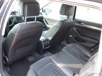 Volkswagen Passat Variant 2.0TDi 110kW HL LED ČR - 8