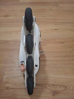 Kolečkové brusle Decathlon – rostoucí, vel. 32-35 - 8