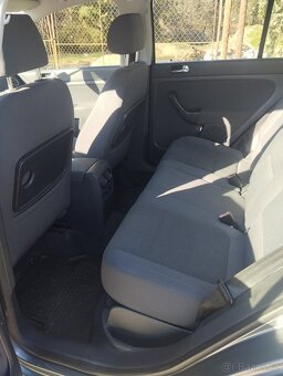 Golf Plus 1.6 FSI - 8