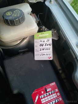 Mazda 5  2.0 81kw 7 mist - 8