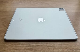 iPad Pro M1, 1TB (16gb RAM) + Cellular + Magic Keyboard - 8