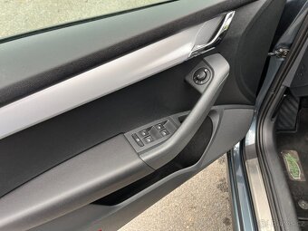 Škoda Octavia 3 Kombi - AMBIENTE - 8