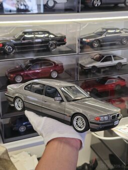BMW E38 750 1:18 Ottomobile - 8