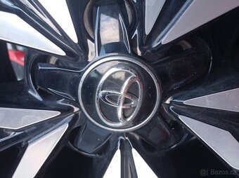 Zánovní ZIMNI 17" ORIGINAL TOYOTA COROLLA 2021, Auris - 8