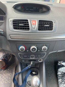 Renault Megane 2009, 1.6 74kw - 8