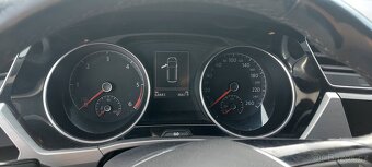 Vw Touran 1.6 Tdi 81kw Comfort najeto 64443 - 8