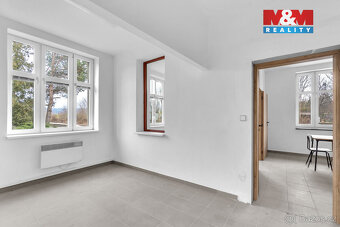Prodej skladovacího objektu, 850 m², Lázně Bělohrad - 8