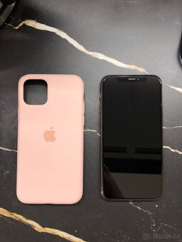 iPhone 11 Pro 64 gb - TOP STAV - 8