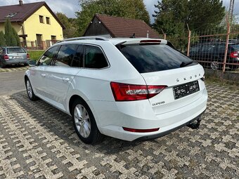 Škoda Superb 2.0Tdi 110kw style Dsg 1 majitel 2021 - 8