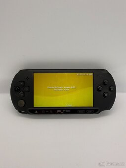 PSP Street - E1004 - 8