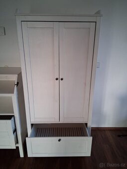 Přebalovací pult a komoda - 8