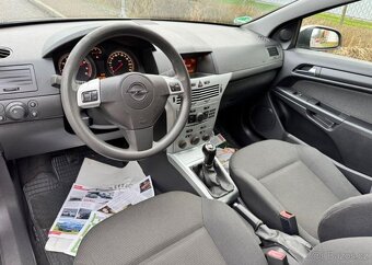 Opel Astra GTC 1,4i pravidel.servis klima benzín - 8