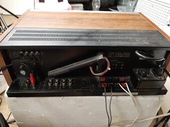 Zesilovač Pioneer SX-650 - 8