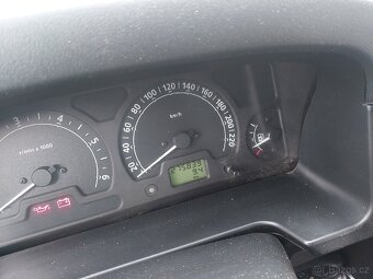 Land rover discovery 2 - 8