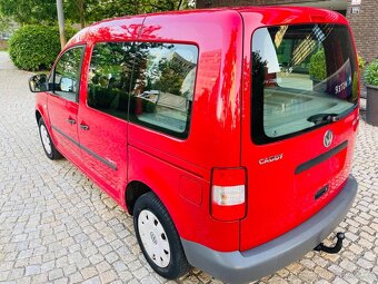 Volkswagen Caddy 1.6i BENZÍN 75KW MANUÁL TAŽNÉ - 8