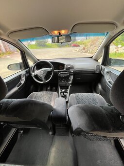 Opel zafira - 8