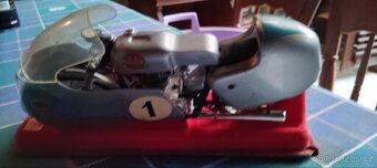 Model 1:9 závodní motorka 1957 Protar Mondial - 8