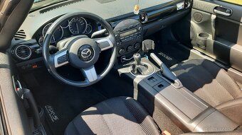 Pohádková MAZDA MX-5 mx5 NC spolehlivý motor 2.0 118kw - 8
