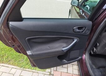 Ford Mondeo 1,8 TDCI nafta manuál 92 kw - 8