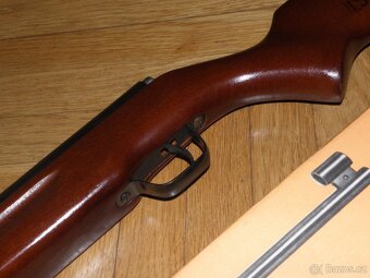 Vzduchovka Slavia 630 s původní krabicí, rok výr. 1986 - 8