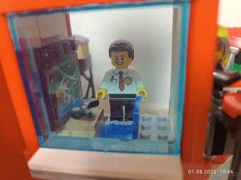 Lego - hasičská stanice - 8