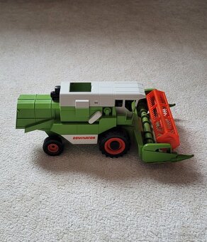 Bruder kombajn Claas Dominator - 8