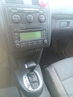 VW touran 2.0tdi dsg - 8