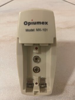 Nabíječky AA/AAA baterií. - 8