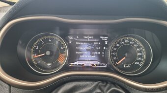 Jeep Cherokee 3.2 Limited LPG - 8