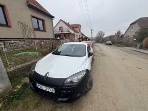 Prodám renault Mégane coupe Monaco gp 130tce rok 2011 - 8