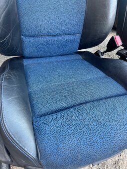 BMW e36 Compact interiér - 8