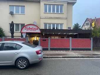 Přenechám nájemní smlouvy - 8