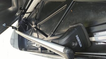 Střešní box Neumann, příčníky ASX nebo Octavia - 8