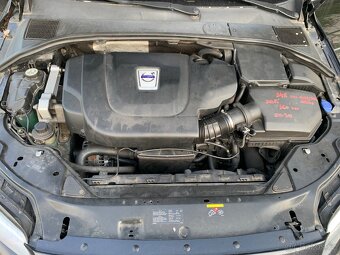 Volvo V70 D5 awd 151kw Momentum – GO motor, 4x4, top výbava - 8