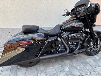 HD Street Glide - 8