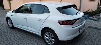 Renault Megane 4 - 8
