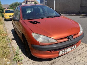 Prodám nebo vyměním Peugeot 206 1.4 hdi 50kw Rok 2004. - 8