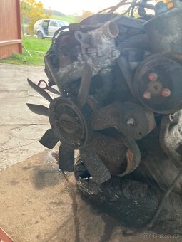 Motor Mercedes w202 - 8