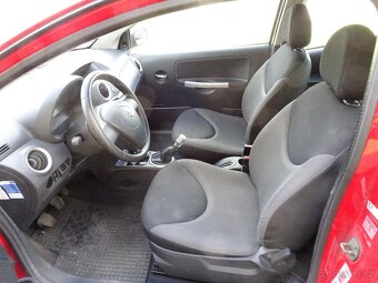 Citroen C2 1.1 - 8
