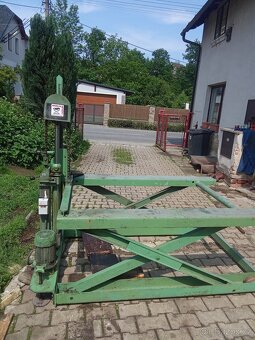 Hever nůžkový do 2t záruka na funkčnost 2 roky - 8